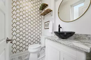 3357 Woodford Rd, Cincinnati, OH 45213 - Photo 27