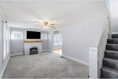 1037 Hooven Avenue, Hamilton, OH 45015 - Photo 9