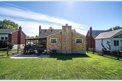 5662 Green Acres Court, Green Township, OH 45248 - Photo 39
