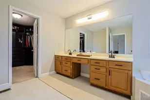 6654 Bluewood Knoll, Liberty Township, OH 45011 - Photo 31