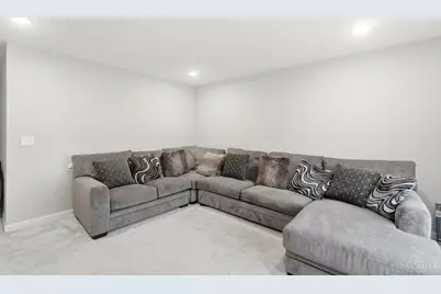 2860 Pearse Street, Colerain Township, OH 45251 - Photo 25