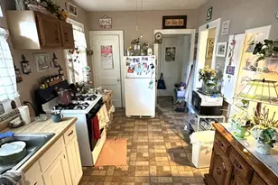 4136 W 8th St, Cincinnati, OH 45205 - Photo 11