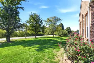 3251 Sycamore Woods Ln, Hamilton, OH 45011 - Photo 25