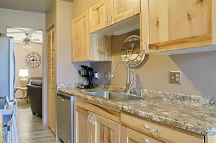 1056 Crisfield Dr, Union Township, OH 45245 - Photo 9