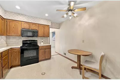 5137 Grossepointe Lane, Cincinnati, OH 45238 - Photo 11
