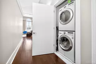 417 Vine St, Cincinnati, OH 45202 - Photo 7