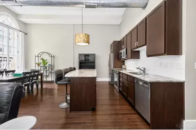 417 Vine Street #201, Cincinnati, OH 45202 - Photo 19