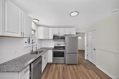 1611 Goodman Avenue, Cincinnati, OH 45239 - Photo 7