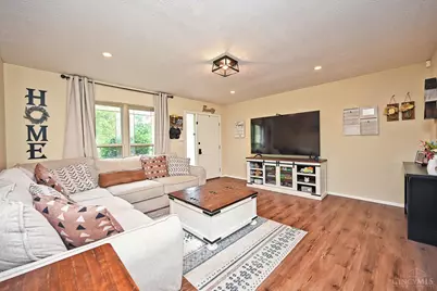 8079 Buckland Drive, Sycamore Township, OH 45249 - Photo 5