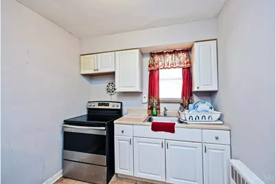 9494 Reading Road, Reading, OH 45215 - Photo 5