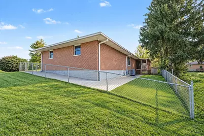 6417 Mapleton Avenue, Delhi Township, OH 45233 - Photo 21