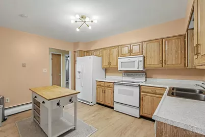 6417 Mapleton Avenue, Delhi Township, OH 45233 - Photo 9