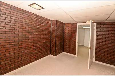 6815 Hampton Drive, Cincinnati, OH 45236 - Photo 31