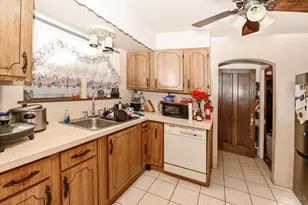 6815 Hampton Dr, Cincinnati, OH 45236 - Photo 13