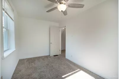 613 E Epworth Avenue, Cincinnati, OH 45232 - Photo 7