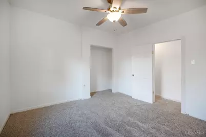 613 E Epworth Avenue, Cincinnati, OH 45232 - Photo 9