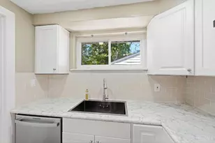 11049 Corine Ave, Blue Ash, OH 45242 - Photo 15