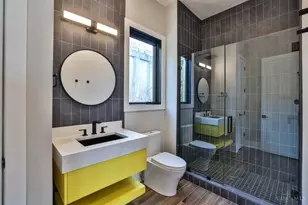 128 Goethe St, Cincinnati, OH 45202 - Photo 27