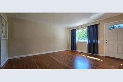 10890 Aldbough Court, Colerain Township, OH 45251 - Photo 9