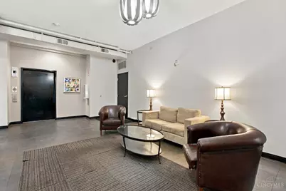 1150 Vine Street #27, Cincinnati, OH 45202 - Photo 5