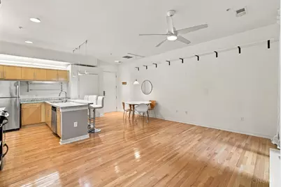 1150 Vine Street #27, Cincinnati, OH 45202 - Photo 35
