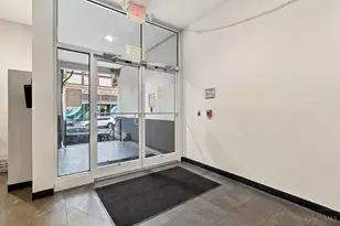 1150 Vine St, Cincinnati, OH 45202 - Photo 7