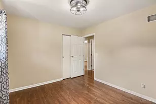 4371 Airycrest Ln, Green Township, OH 45211 - Photo 17