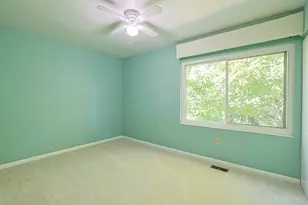 9957 Timbers Dr, Blue Ash, OH 45242 - Photo 27