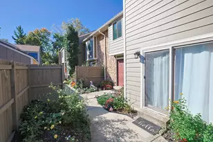 9957 Timbers Dr, Blue Ash, OH 45242 - Photo 39
