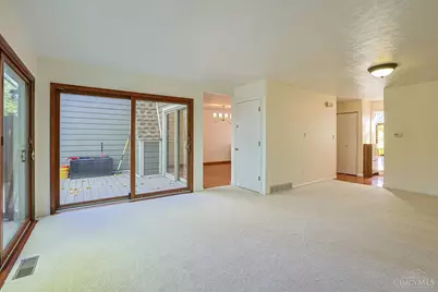 9957 Timbers Drive, Blue Ash, OH 45242 - Photo 9
