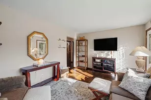 396 E Pike St, South Lebanon, OH 45065 - Photo 5