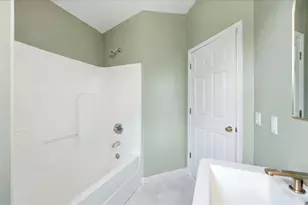 5280 Appaloosa Cir, Hamilton Township, OH 45152 - Photo 25