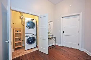 1326 Vine St, Cincinnati, OH 45202 - Photo 9