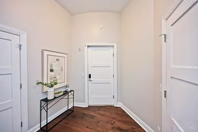 1326 Vine Street #B, Cincinnati, OH 45202 - Photo 7