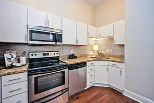 1326 Vine St, Cincinnati, OH 45202 - Photo 15