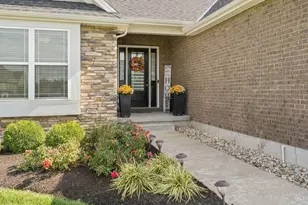 6538 Walnut Pt Wy, Liberty Township, OH 45011 - Photo 3