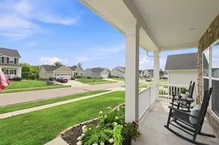8127 Valley Crossing Dr, Colerain Township, OH 45247 - Photo 45