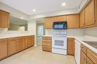 172 Palisades Pointe #1, Cincinnati, OH 45238 - Photo 11