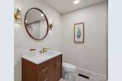 3787 Hyde Park Avenue, Cincinnati, OH 45209 - Photo 15