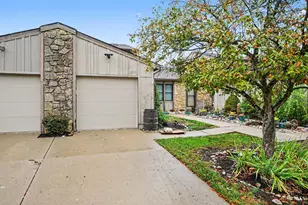 5340 Pros Dr, West Chester, OH 45069 - Photo 1