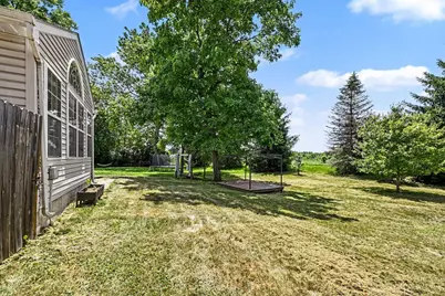 6423 Riverbend Drive, Clayton, OH 45415 - Photo 23