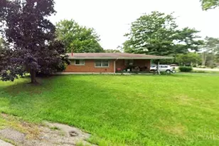 114 Darst Rd, Beavercreek, OH 45440 - Photo 1