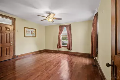 10402 Burlington Road, Cincinnati, OH 45231 - Photo 9