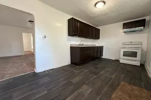 222 S 11th St, Hamilton, OH 45011 - Photo 7
