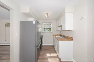 1275 Sunset Ave, Cincinnati, OH 45205 - Photo 11