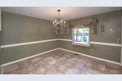 1200 Heathshire Drive, Centerville, OH 45459 - Photo 5