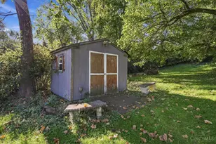 12109 Seaford Dr, Colerain Township, OH 45231 - Photo 39