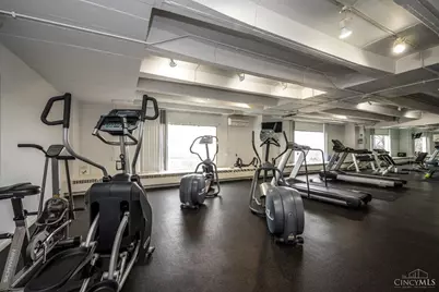 810 Matson Place #1505, Cincinnati, OH 45204 - Photo 11