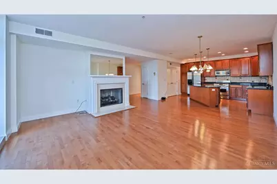 30 E Central Parkway #804, Cincinnati, OH 45202 - Photo 23