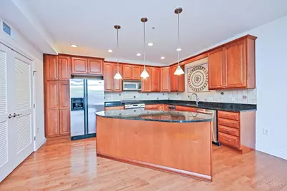 30 E Central Parkway #804, Cincinnati, OH 45202 - Photo 11